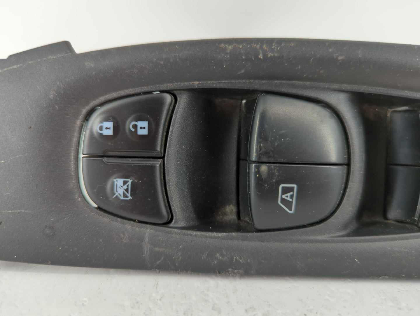2014-2020 Nissan Rogue Master Power Window Switch Replacement Driver Side Left P/N:80961 6FK0A Fits OEM Used Auto Parts - Oe