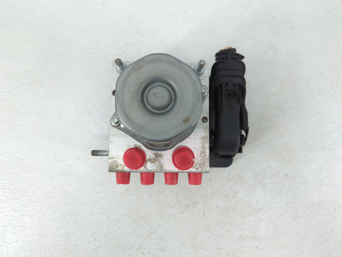 2016 Nissan Rogue ABS Pump Control Module Replacement Fits OEM Used Auto Parts - Oemusedautoparts1.com