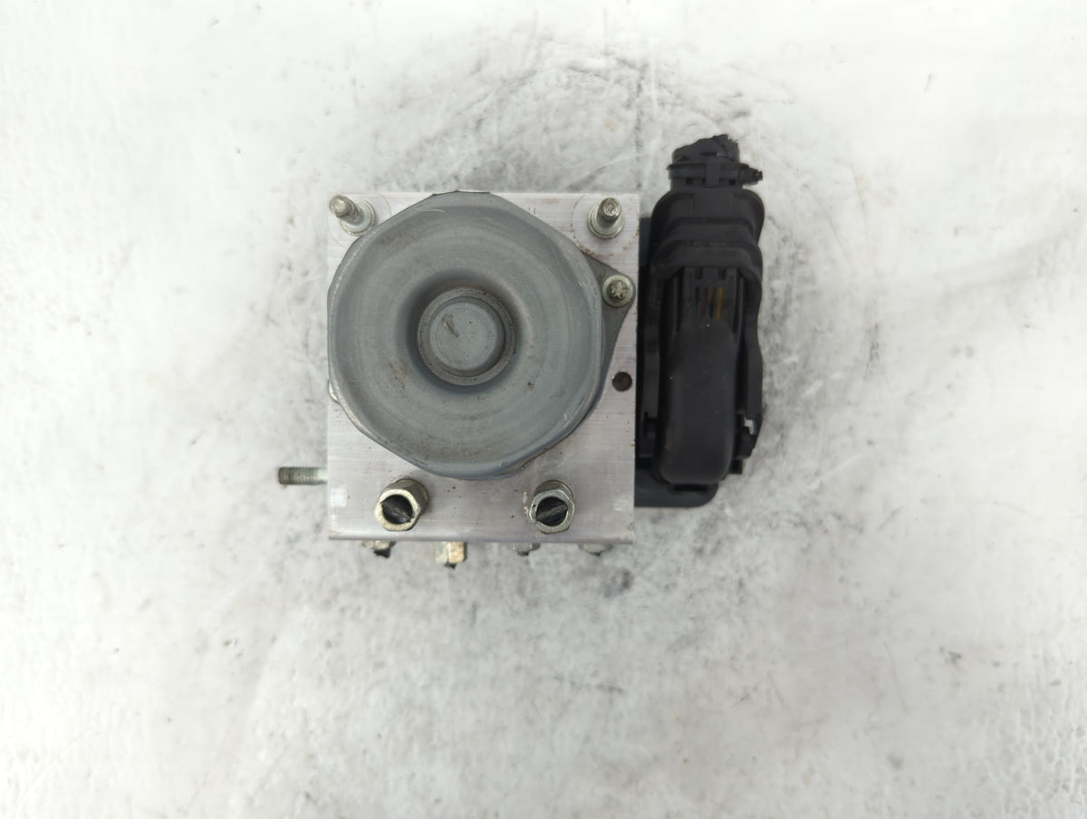 2017 Nissan Rogue Anti-Lock Brake ABS Pump Module Actuator OEM P/N:47660 6FL0A Fits OEM Used Auto Parts - Oemusedautoparts1.