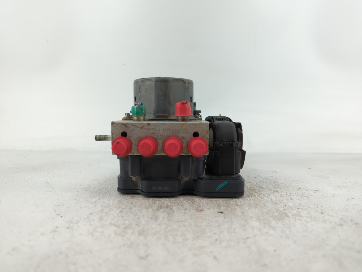 2017 Nissan Rogue ABS Pump Control Module Replacement P/N:47660 5HL4A Fits OEM Used Auto Parts - Oemusedautoparts1.com
