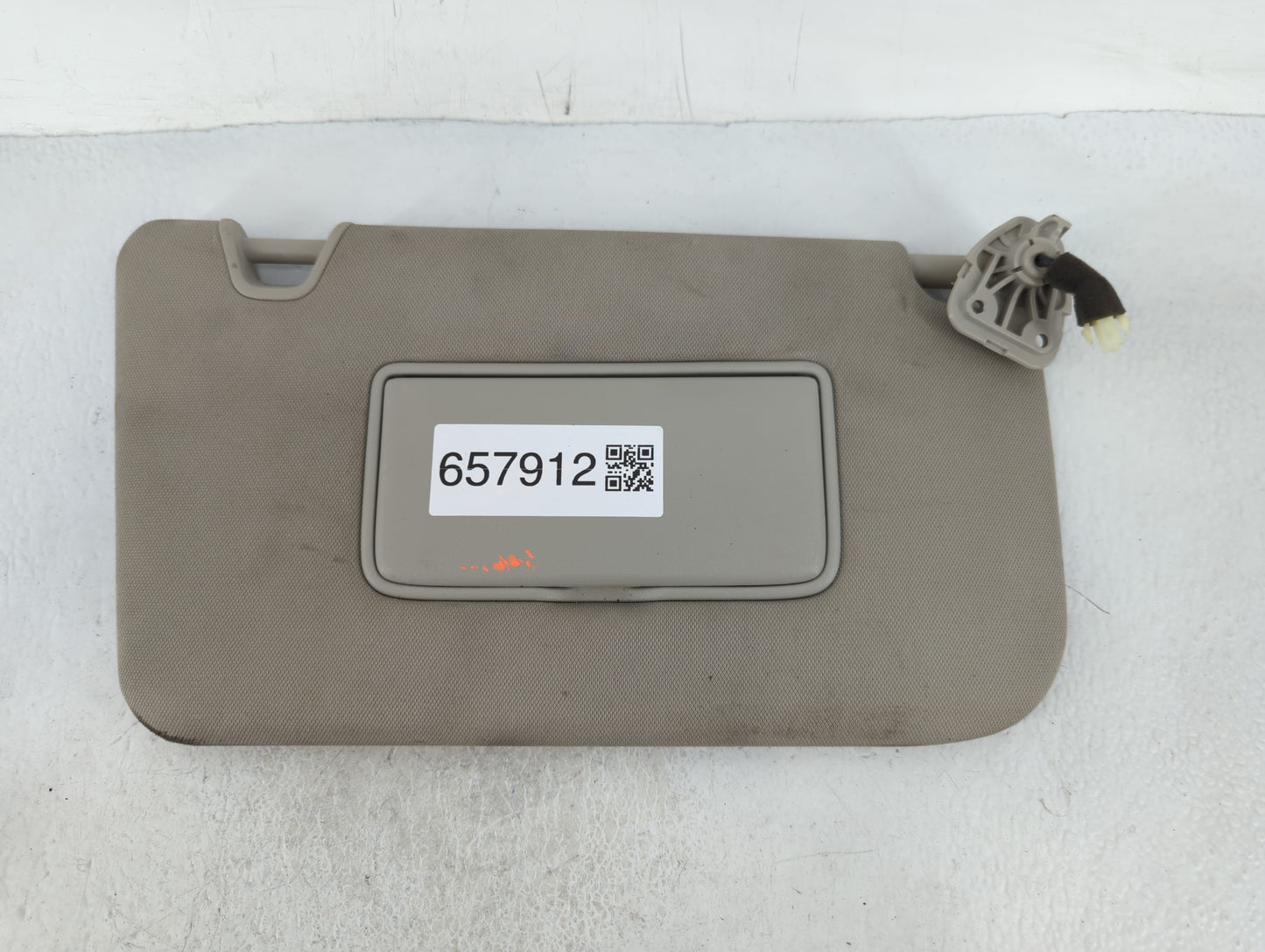 2014-2017 Nissan Rogue Sun Visor Shade Replacement Passenger Right Mirror Fits Fits 2014 2015 2016 2017 OEM Used Auto Parts 