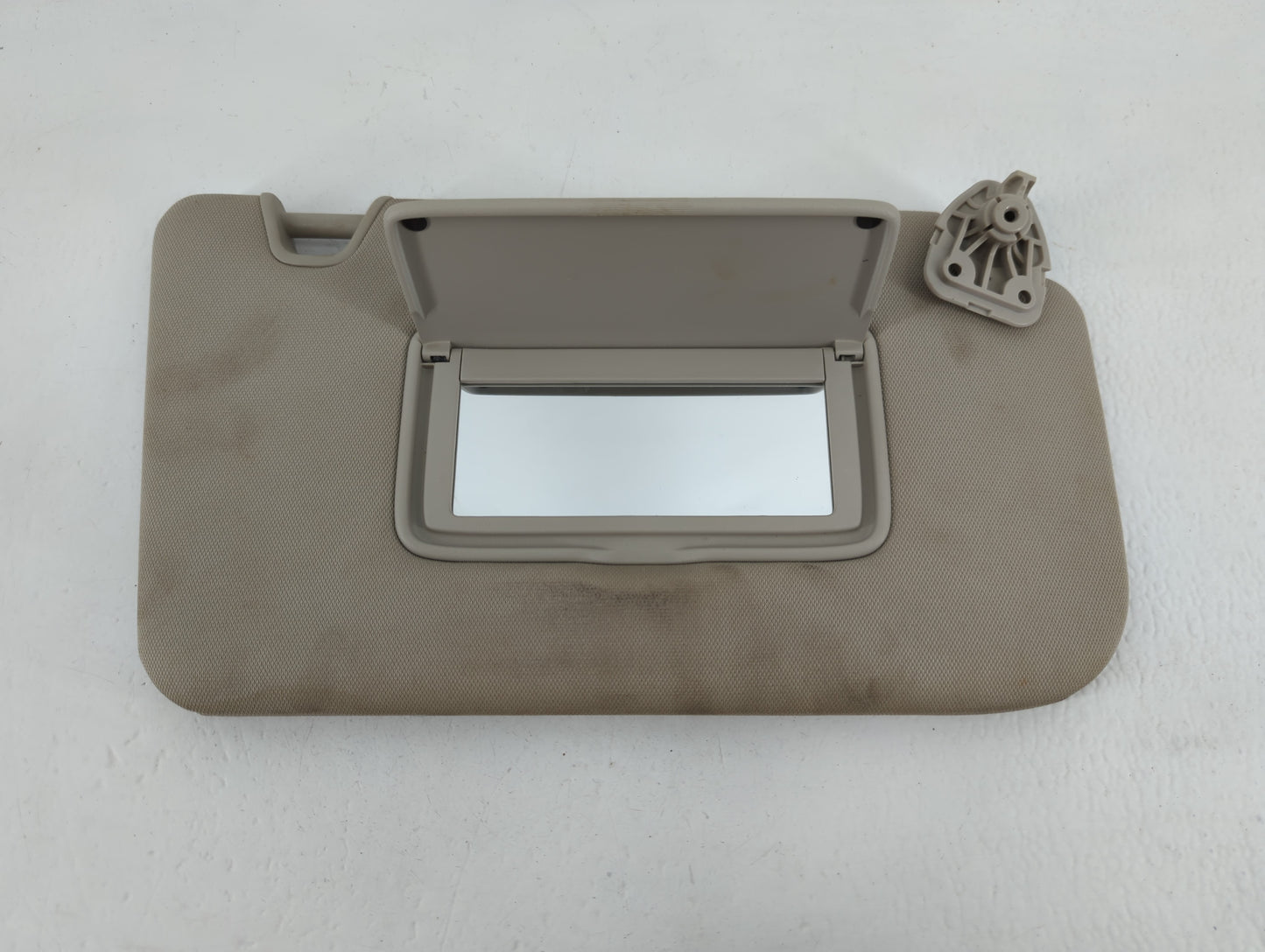 2017 Nissan Rogue Sun Visor Shade Replacement Passenger Right Mirror Fits OEM Used Auto Parts - Oemusedautoparts1.com
