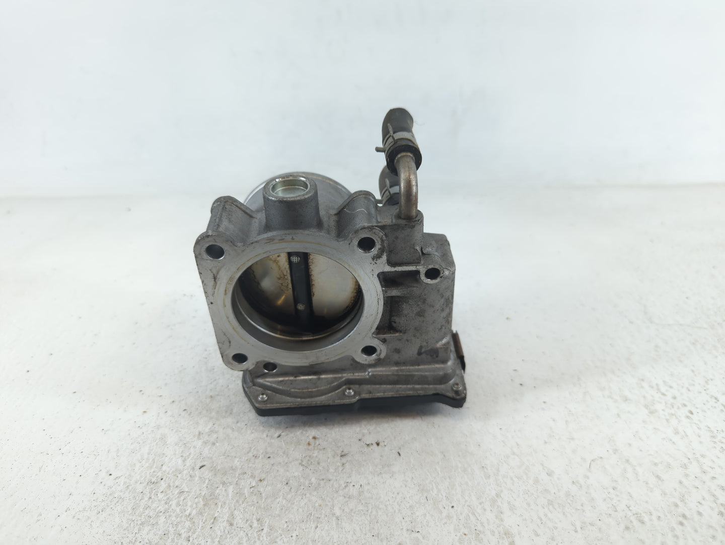 2014-2020 Nissan Rogue Throttle Body P/N:3TA60-01-B Fits Fits 2013 2014 2015 2016 2017 2018 2019 2020 OEM Used Auto Parts - 