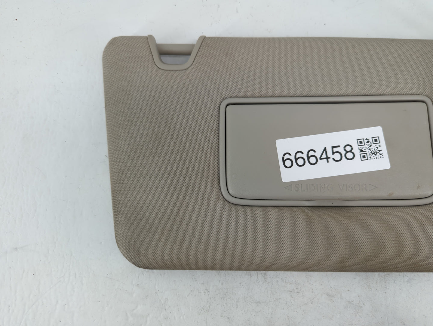 2014-2017 Nissan Rogue Sun Visor Shade Replacement Passenger Right Mirror Fits Fits 2014 2015 2016 2017 OEM Used Auto Parts 