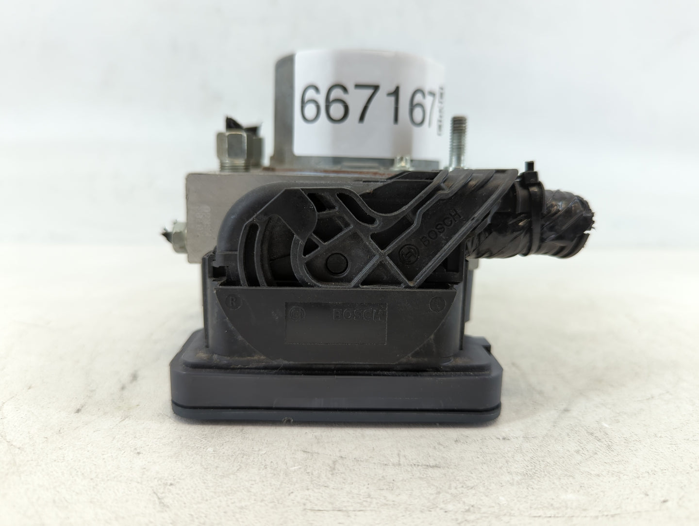 2017 Nissan Rogue ABS Pump Control Module Replacement P/N:47660 6FL0A Fits OEM Used Auto Parts - Oemusedautoparts1.com