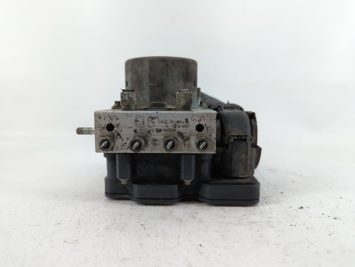 2017 Nissan Rogue ABS Pump Control Module Replacement P/N:47660 6FL0A Fits OEM Used Auto Parts - Oemusedautoparts1.com