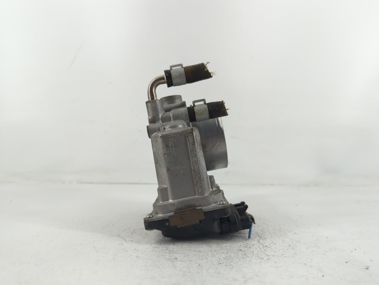 2014-2020 Nissan Rogue Throttle Body P/N:00793 6H11, 3TA60-01 B Fits Fits 2013 2014 2015 2016 2017 2018 2019 2020 OEM Used A