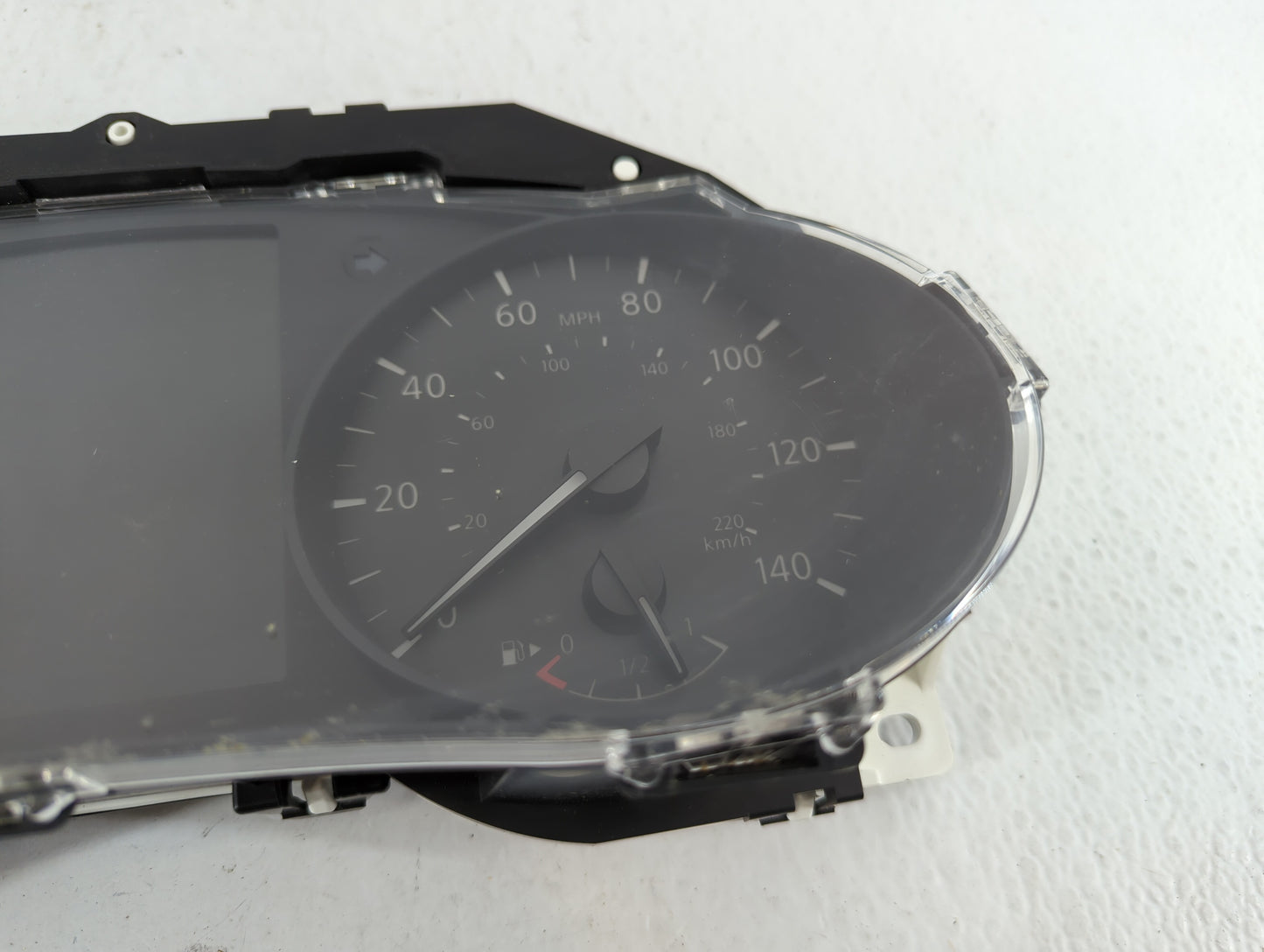 2017 Nissan Rogue Instrument Cluster Speedometer Gauges P/N:7FR0A 161201 0183 Fits OEM Used Auto Parts - Oemusedautoparts1.c