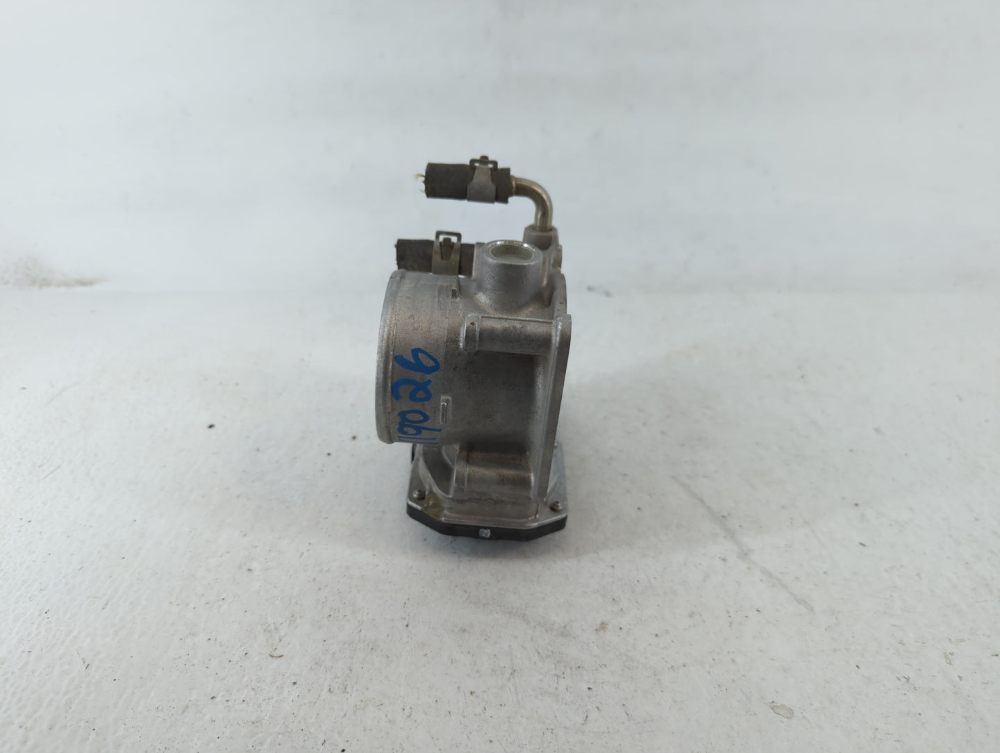 2014-2020 Nissan Rogue Throttle Body P/N:3TA60-01 B Fits Fits 2013 2014 2015 2016 2017 2018 2019 2020 OEM Used Auto Parts - 