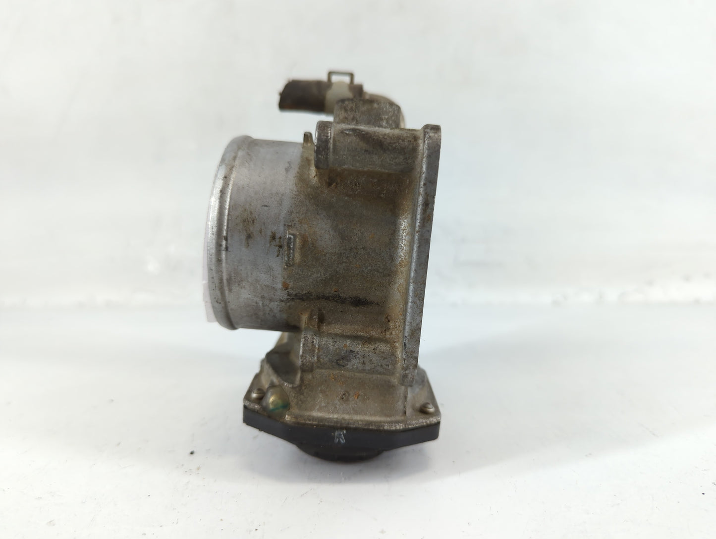 2014-2020 Nissan Rogue Throttle Body P/N:3TA60-01 B Fits Fits 2013 2014 2015 2016 2017 2018 2019 2020 OEM Used Auto Parts - 