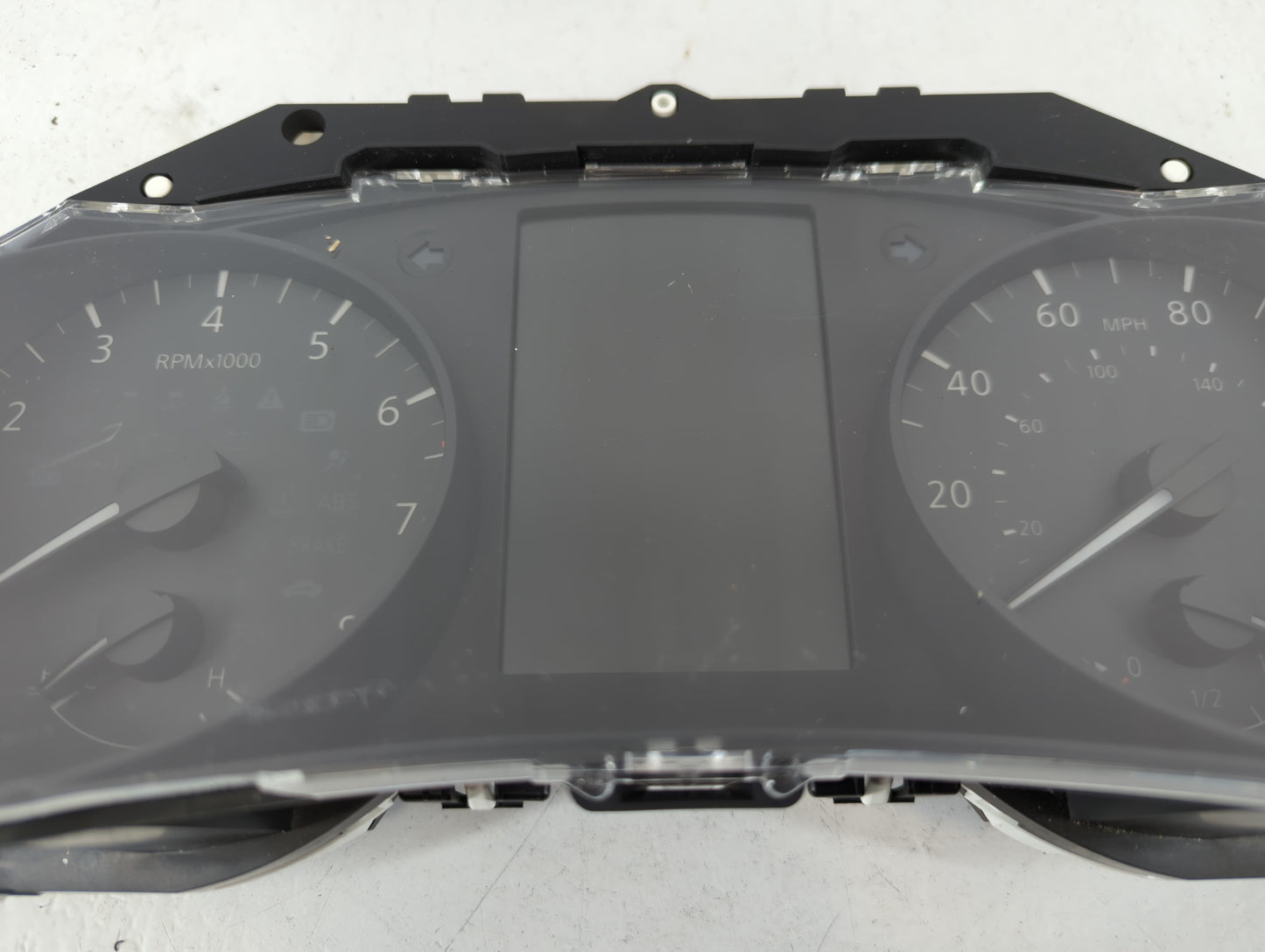 2017 Nissan Rogue Instrument Cluster Speedometer Gauges P/N:7FR0A/T6F7 Fits OEM Used Auto Parts - Oemusedautoparts1.com