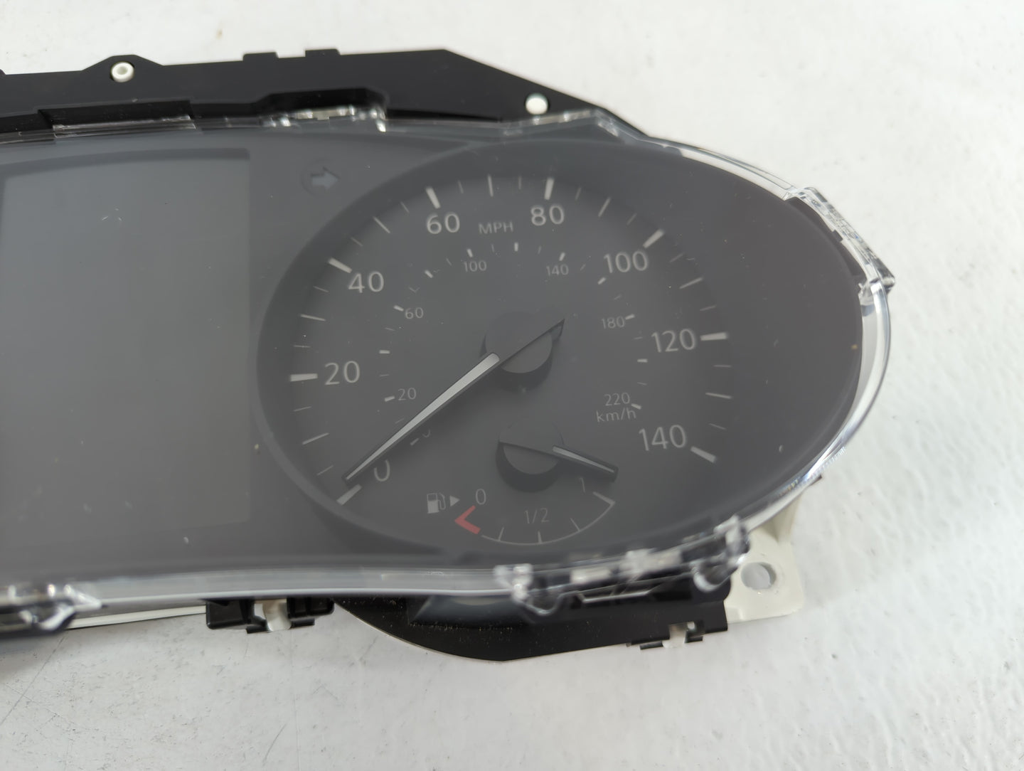 2017 Nissan Rogue Instrument Cluster Speedometer Gauges P/N:7FR0A/T6F7 Fits OEM Used Auto Parts - Oemusedautoparts1.com