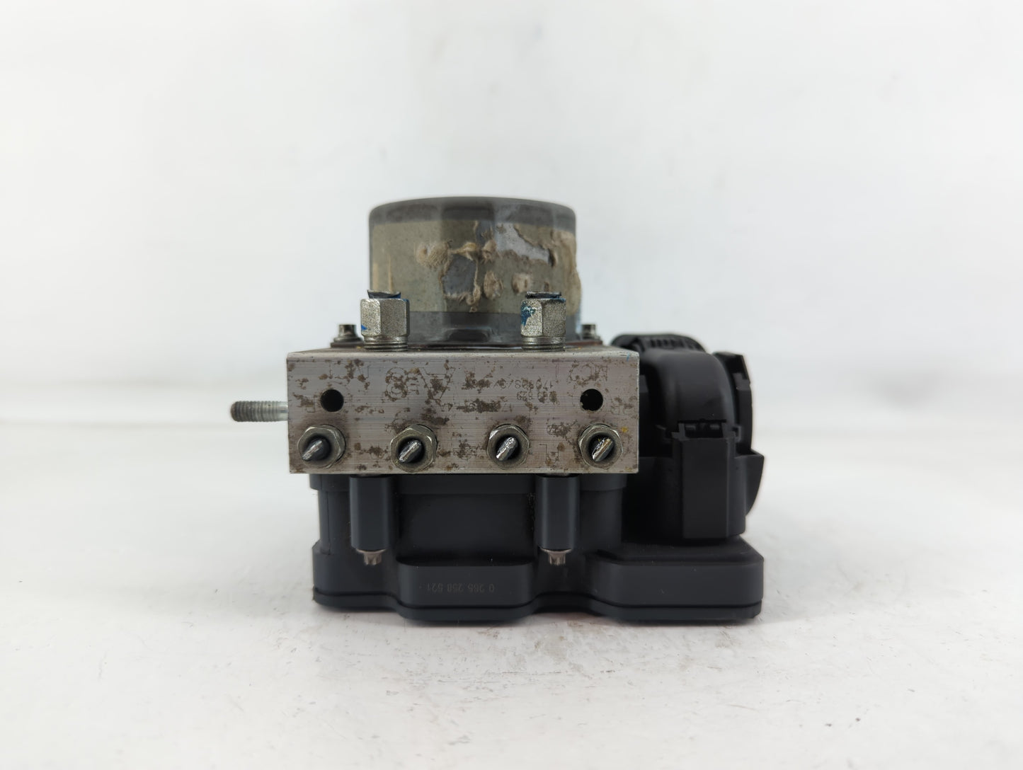 2017 Nissan Rogue ABS Pump Control Module Replacement P/N:47660 6FL4A Fits OEM Used Auto Parts - Oemusedautoparts1.com