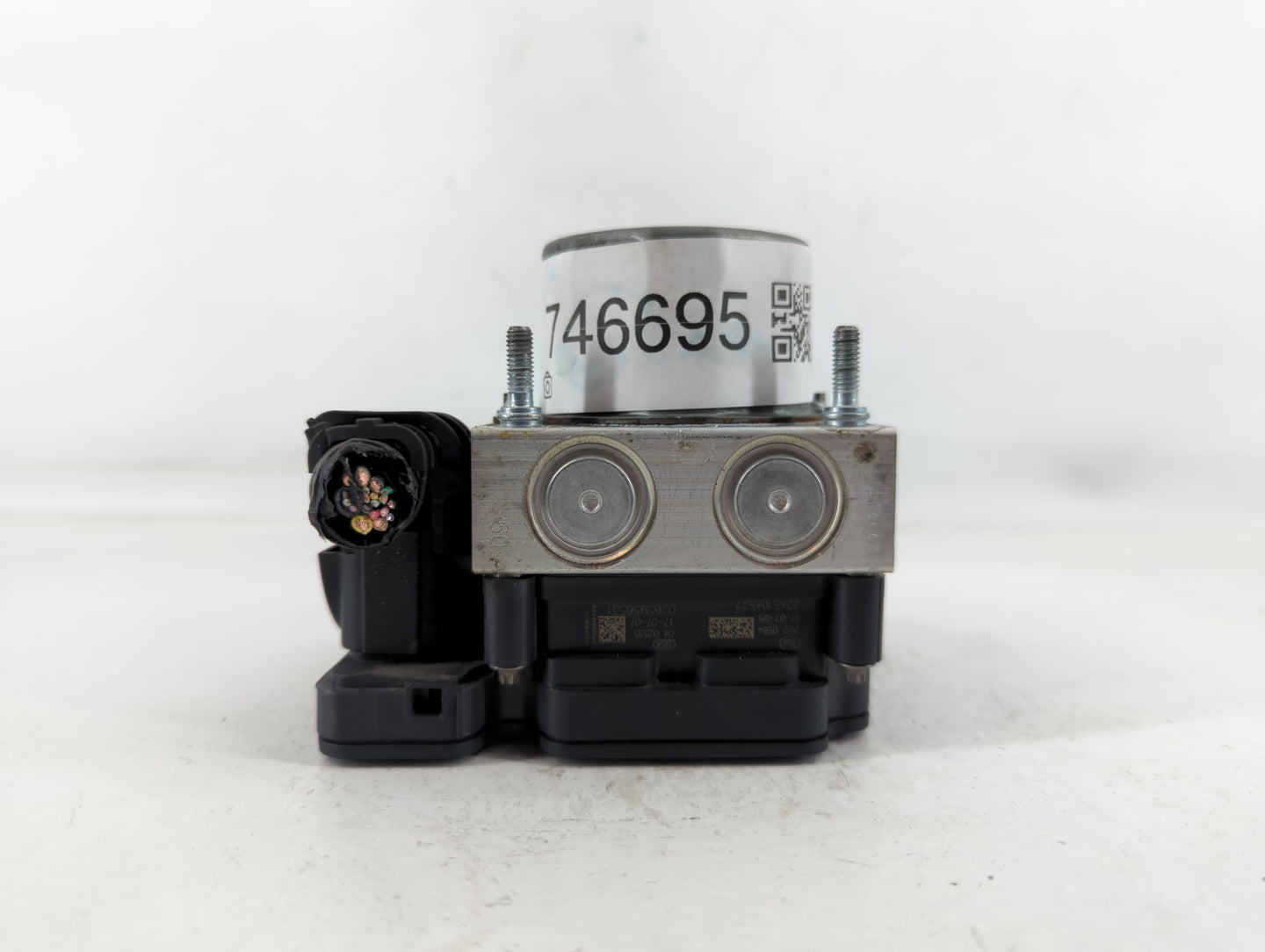 2017 Nissan Rogue ABS Pump Control Module Replacement P/N:47660 6FL4A Fits OEM Used Auto Parts - Oemusedautoparts1.com