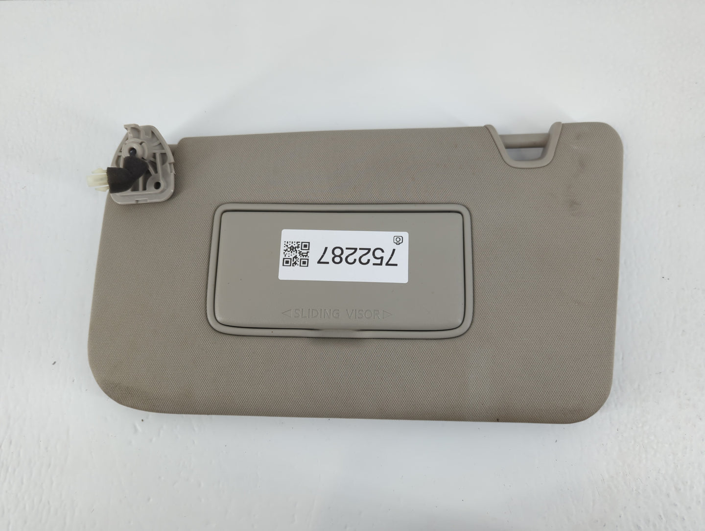 2014-2017 Nissan Rogue Sun Visor Shade Replacement Passenger Right Mirror Fits Fits 2014 2015 2016 2017 OEM Used Auto Parts 