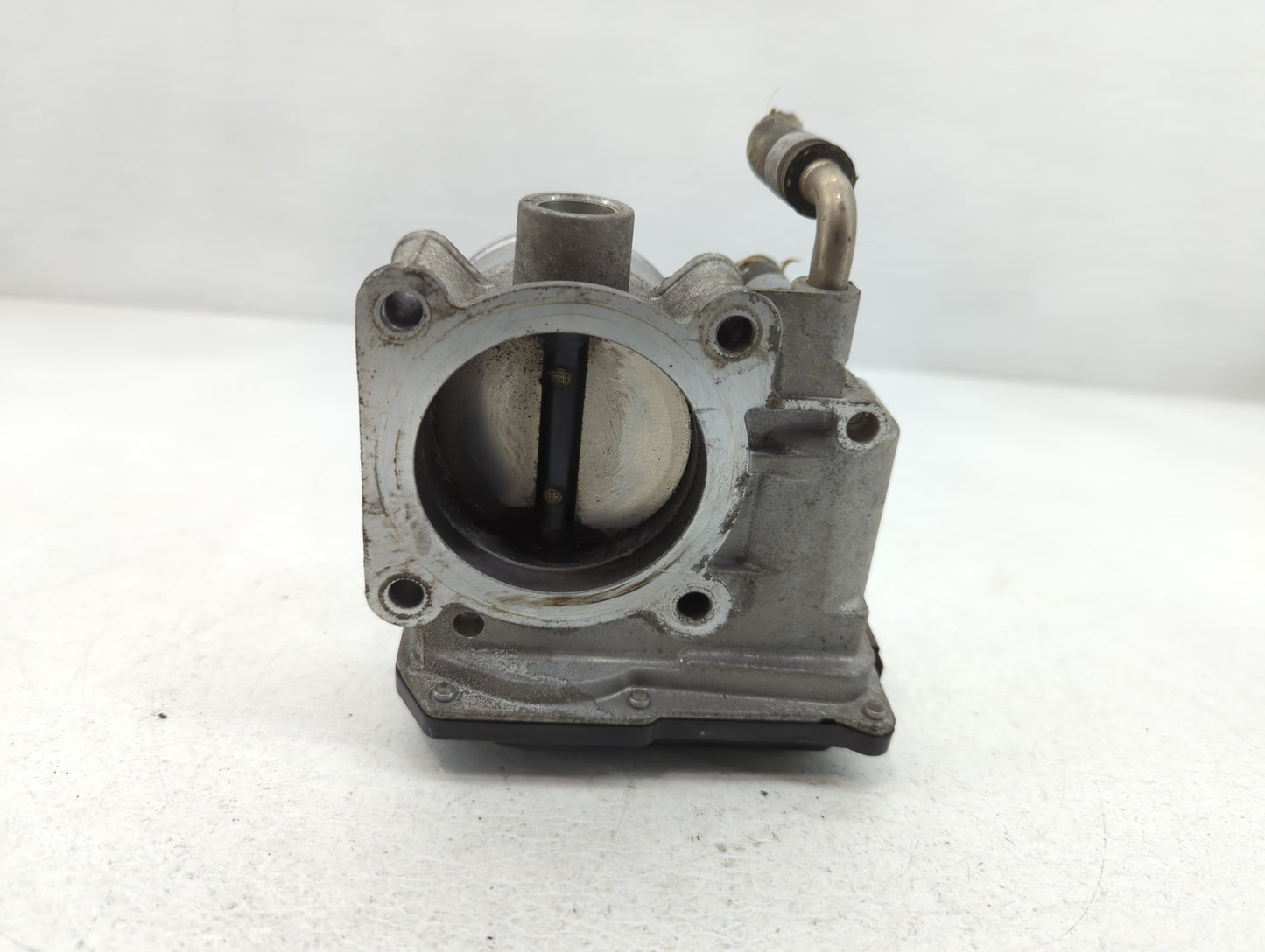 2017-2019 Nissan Rogue Throttle Body P/N:3TA60-01 B Fits Fits 2017 2018 2019 OEM Used Auto Parts - Oemusedautoparts1.com