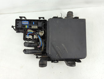 compare product 2017-2020 Nissan Rogue Fusebox Fuse Box Panel Relay Module P/N:PP+GF20+M10 Fits Fits 2017 2018 2019 2020 OEM Used Auto Parts