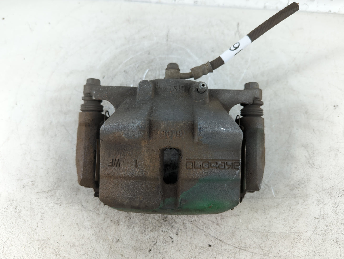 2014-2020 Nissan Rogue Front Driver Left Brake Caliper - Oemusedautoparts1.com