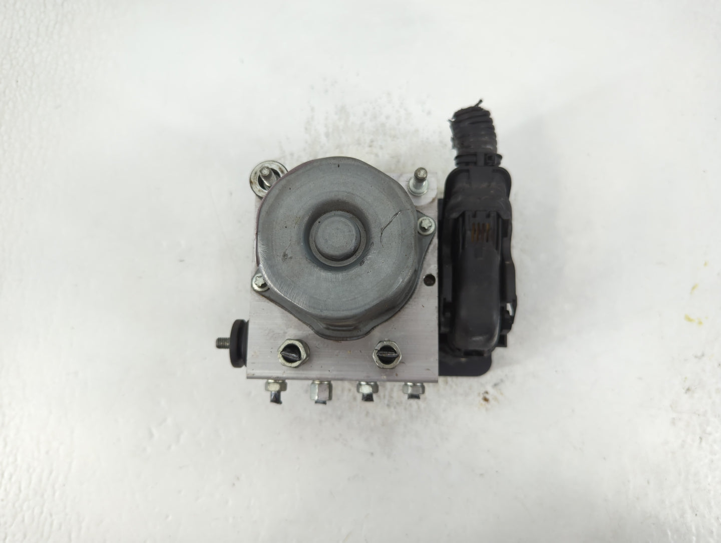 2017 Nissan Rogue ABS Pump Control Module Replacement P/N:47660 6FL0A 269 829 Fits OEM Used Auto Parts - Oemusedautoparts1.c