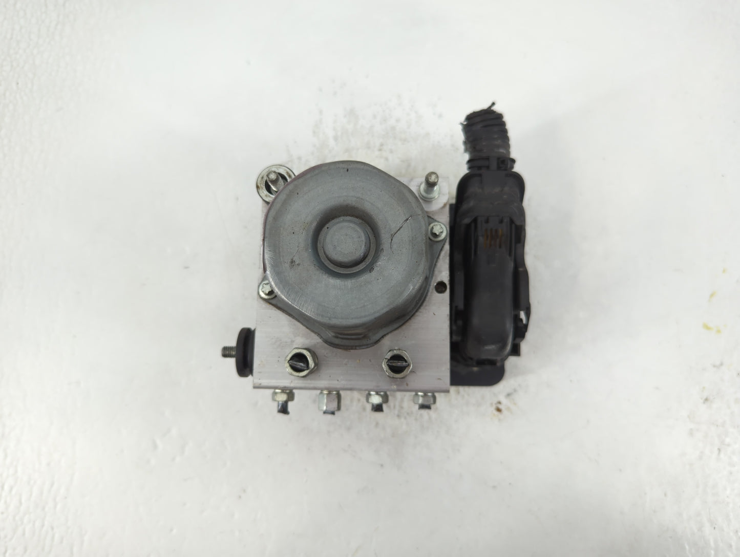 2017 Nissan Rogue ABS Pump Control Module Replacement P/N:47660 6FL0A 269 829 Fits OEM Used Auto Parts - Oemusedautoparts1.c