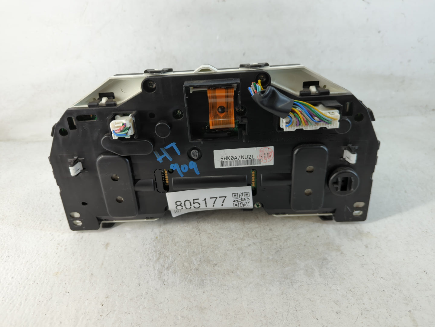 2017 Nissan Rogue Instrument Cluster Speedometer Gauges P/N:NU2L 5HK0A Fits OEM Used Auto Parts - Oemusedautoparts1.com