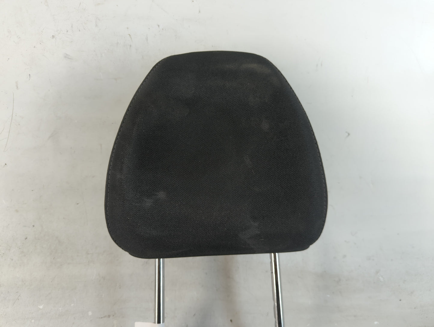 2017-2020 Nissan Rogue Headrest Head Rest Front Driver Passenger Seat Fits Fits 2017 2018 2019 2020 OEM Used Auto Parts - Oe