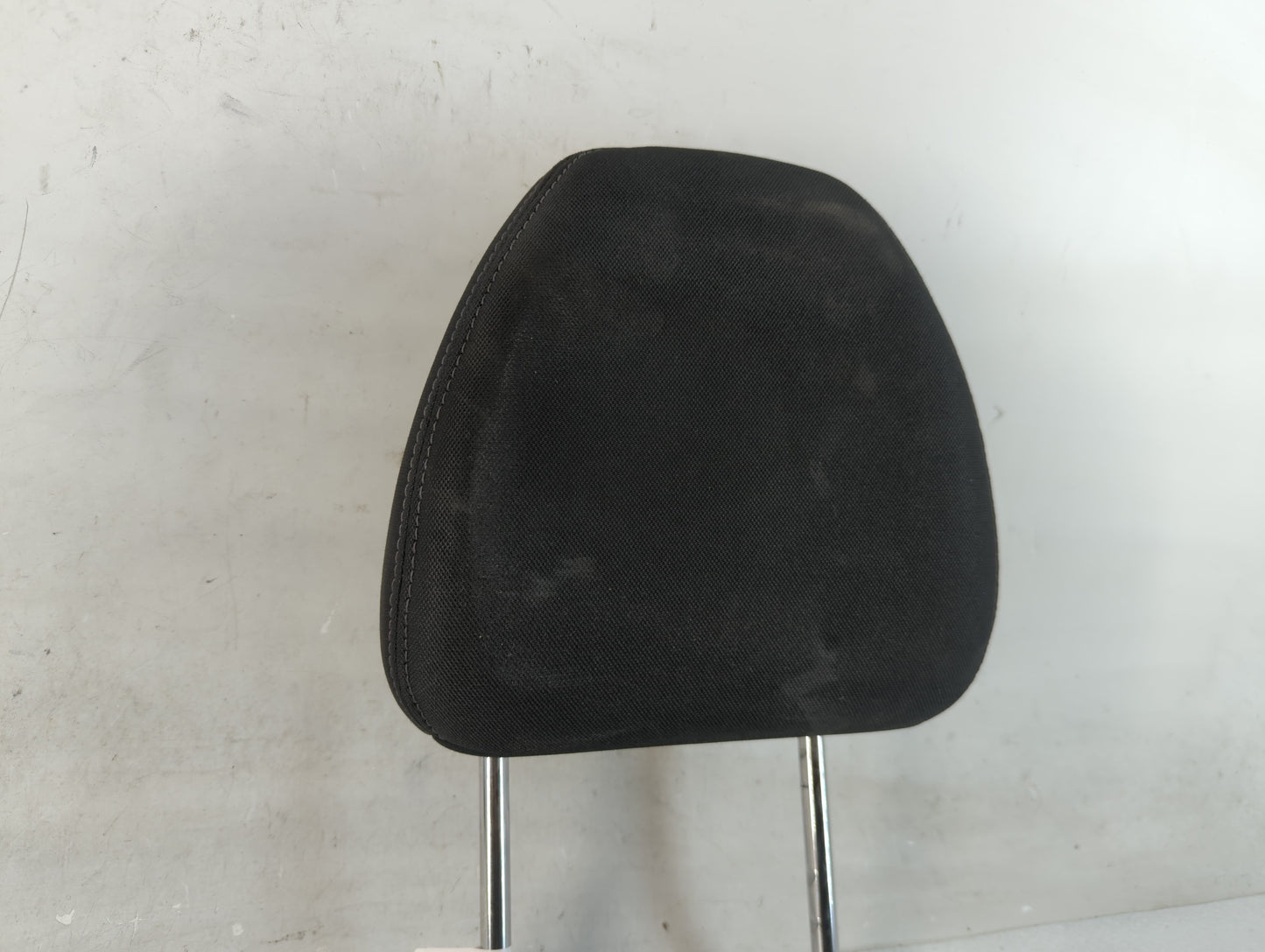 2017-2020 Nissan Rogue Headrest Head Rest Front Driver Passenger Seat Fits Fits 2017 2018 2019 2020 OEM Used Auto Parts - Oe