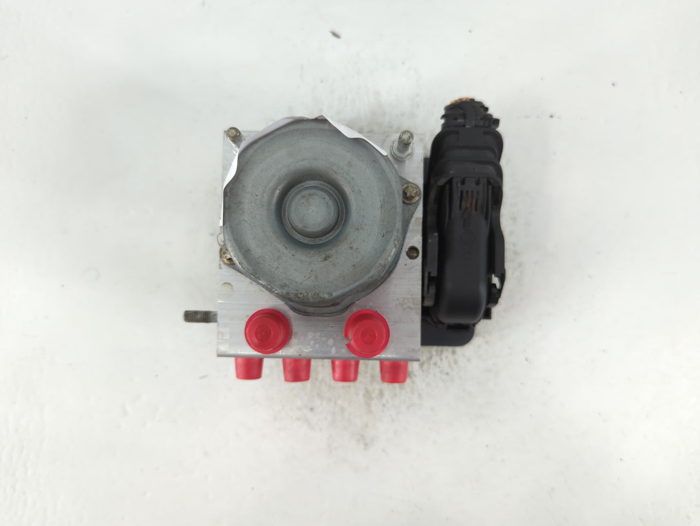 2017 Nissan Rogue ABS Pump Control Module Replacement P/N:47660 6FL0A Fits OEM Used Auto Parts - Oemusedautoparts1.com
