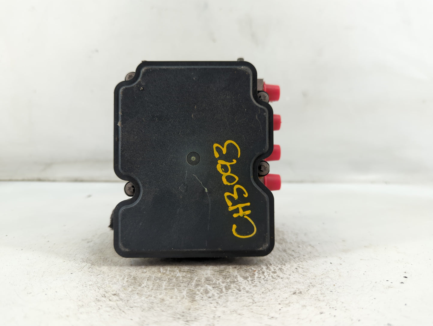 2017 Nissan Rogue ABS Pump Control Module Replacement P/N:269 829 Fits OEM Used Auto Parts - Oemusedautoparts1.com