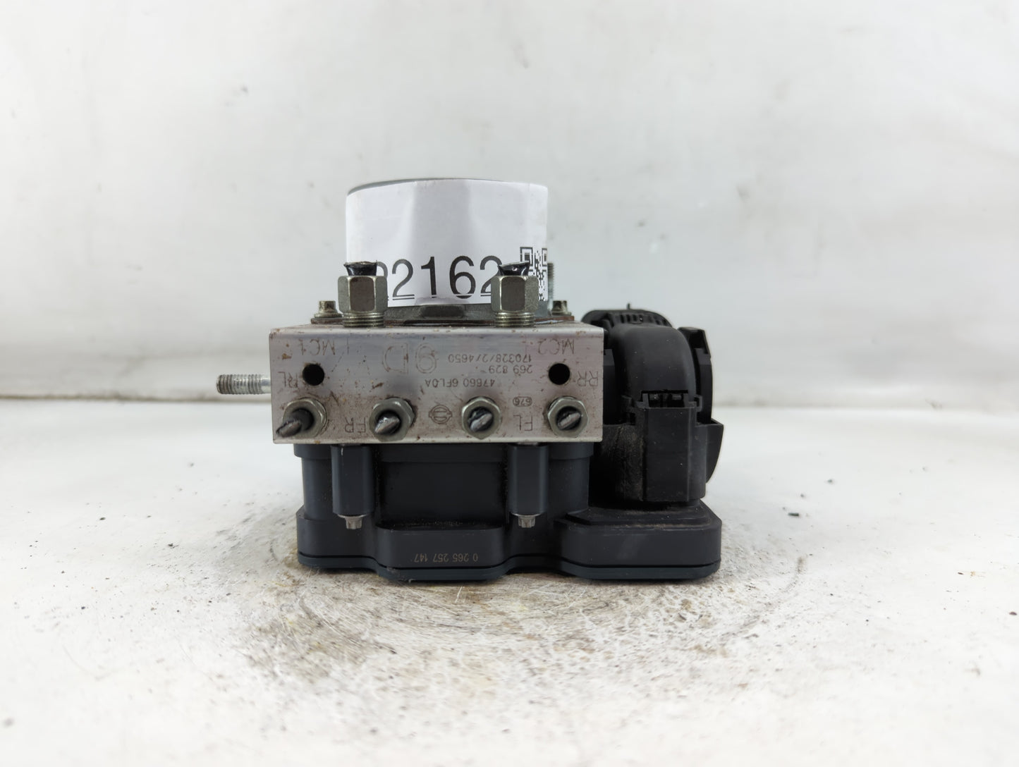 2017 Nissan Rogue ABS Pump Control Module Replacement P/N:47660 6FL0A Fits OEM Used Auto Parts - Oemusedautoparts1.com