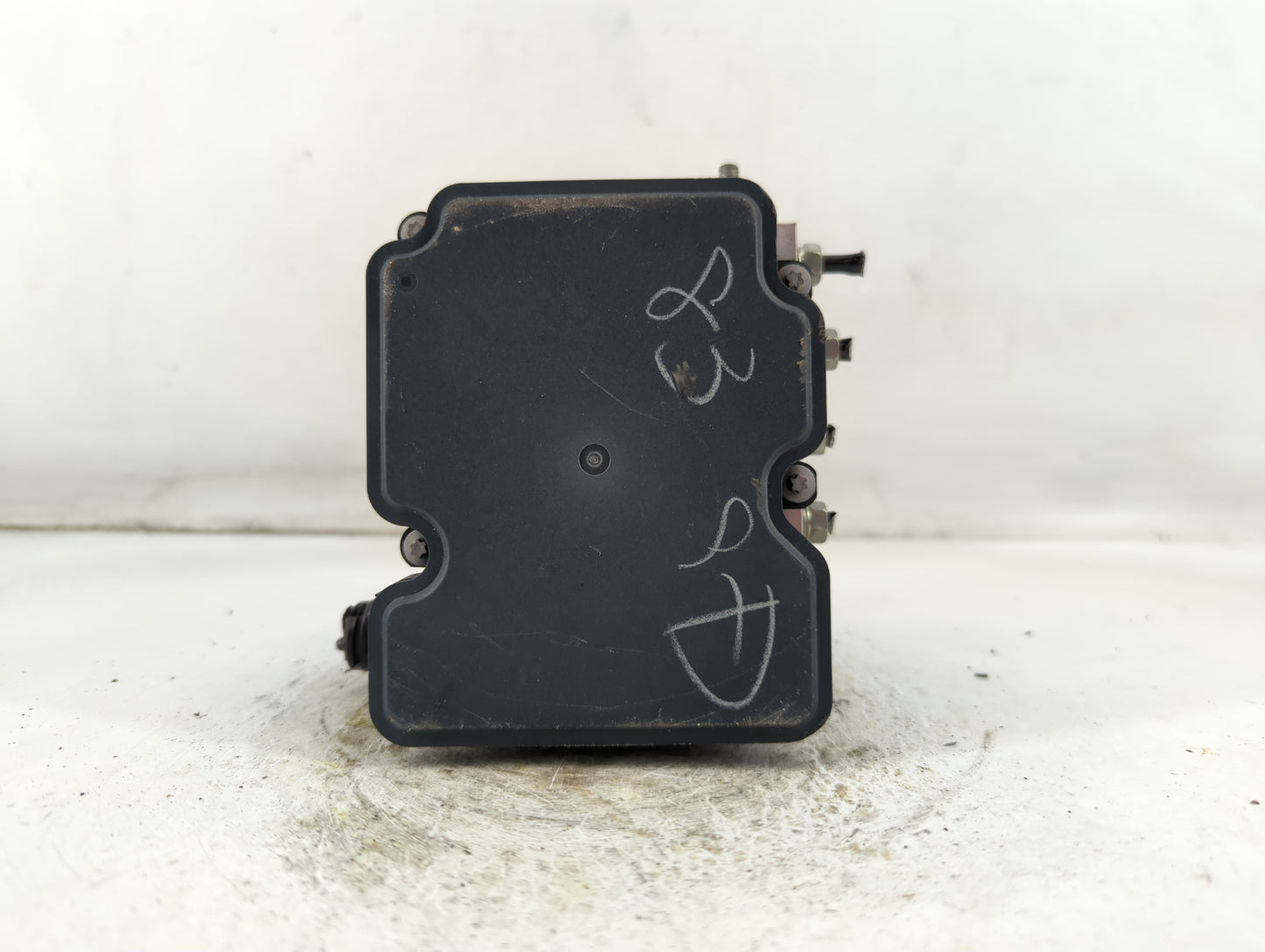 2017 Nissan Rogue ABS Pump Control Module Replacement P/N:47660 6FL0A Fits OEM Used Auto Parts - Oemusedautoparts1.com