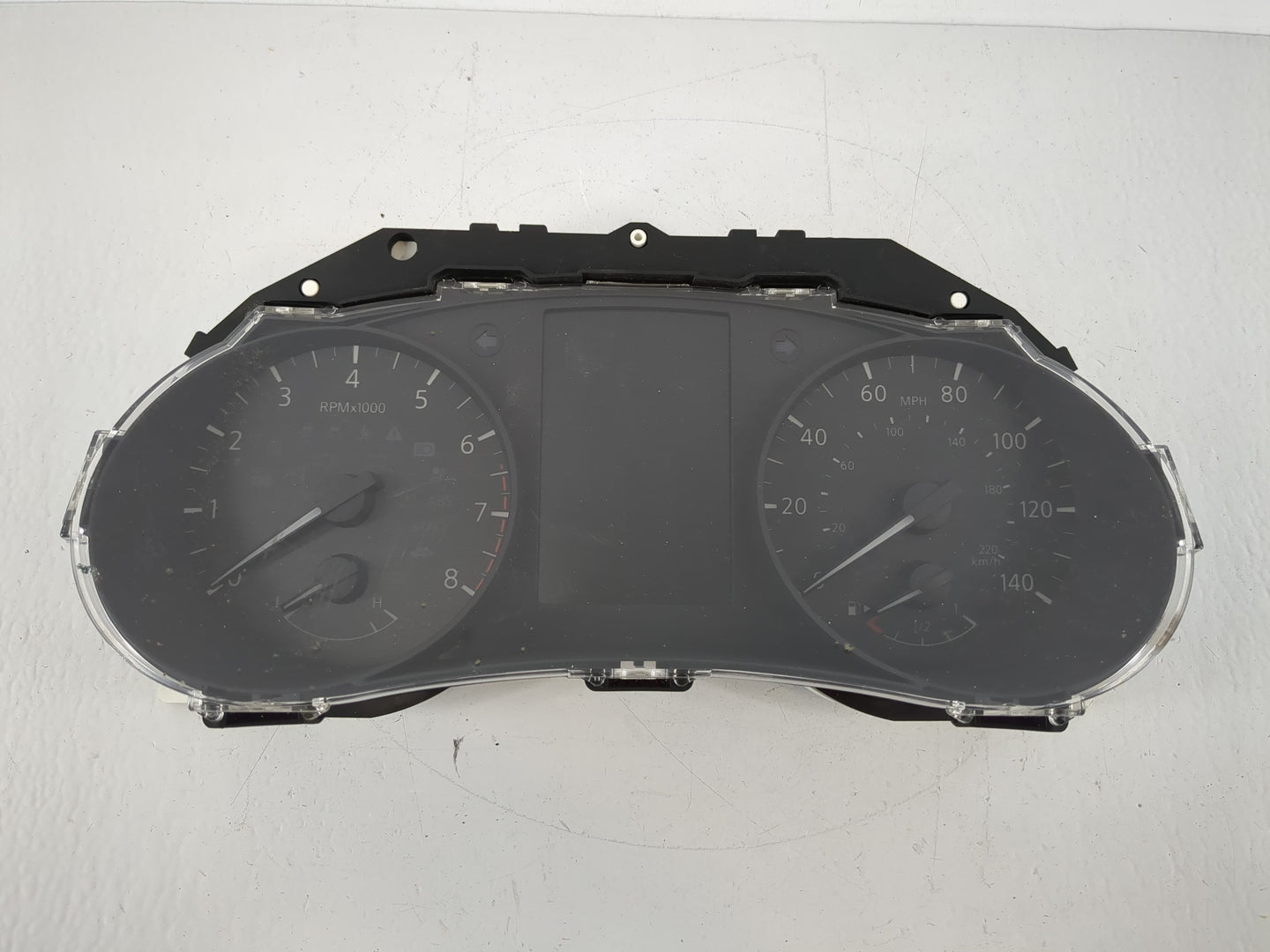 2017-2018 Nissan Rogue Sport Instrument Cluster Speedometer Gauges P/N:BA6MA1A Fits Fits 2017 2018 OEM Used Auto Parts - Oem
