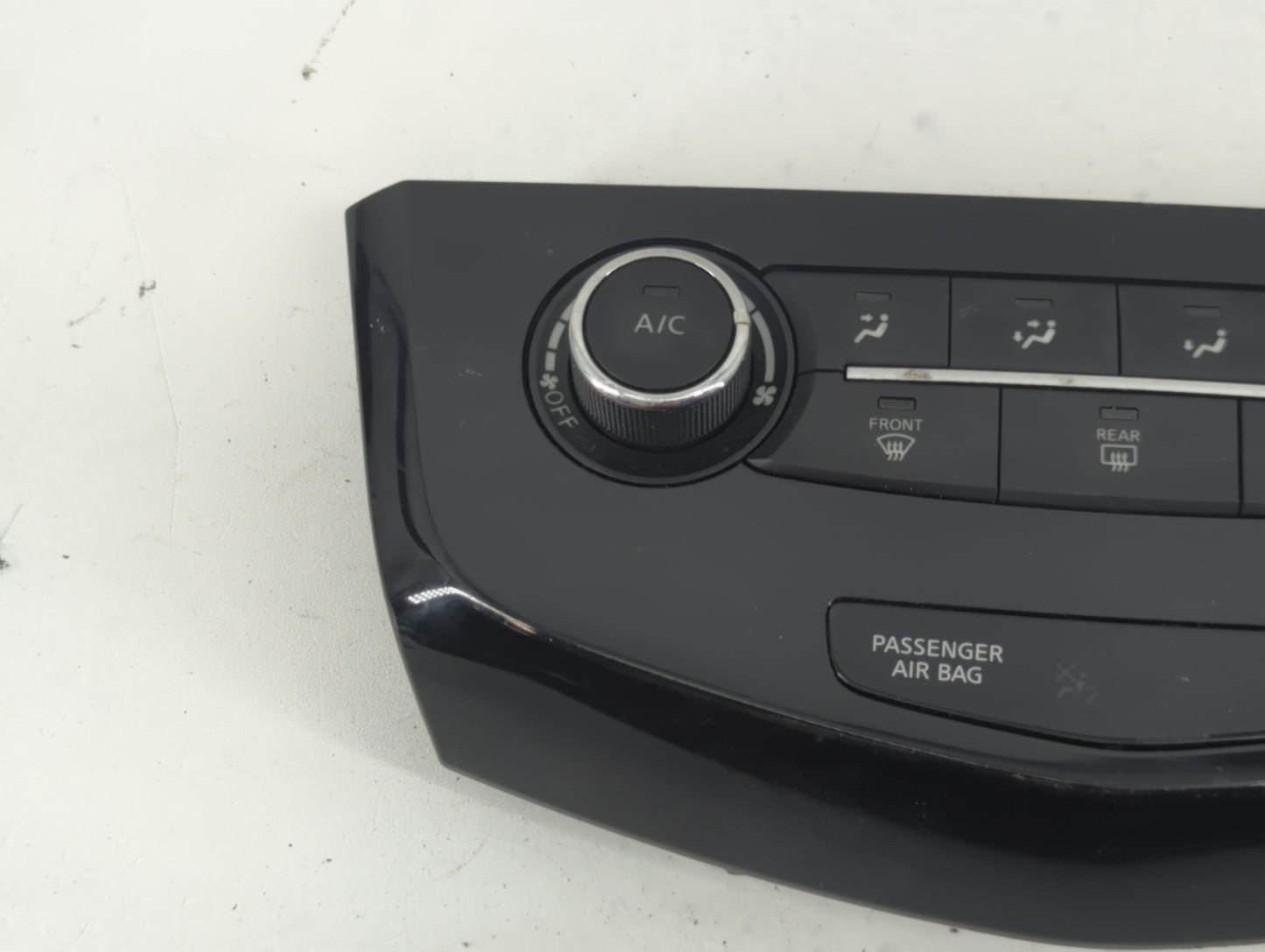 2017-2022 Nissan Rogue Sport Climate Control Module Temperature AC/Heater Replacement P/N:275007FA0A Fits OEM Used Auto Part