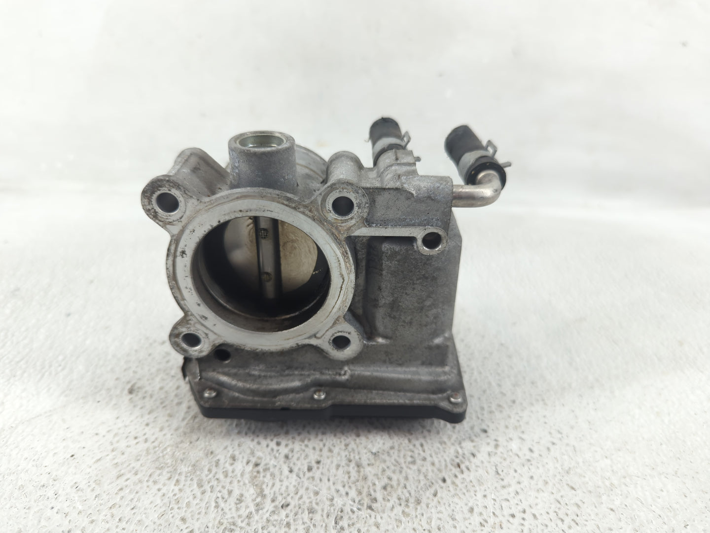 2017 Nissan Rogue Sport Throttle Body P/N:HR16-689374T Fits Fits 2018 2019 2020 2021 2022 OEM Used Auto Parts - Oemusedautop