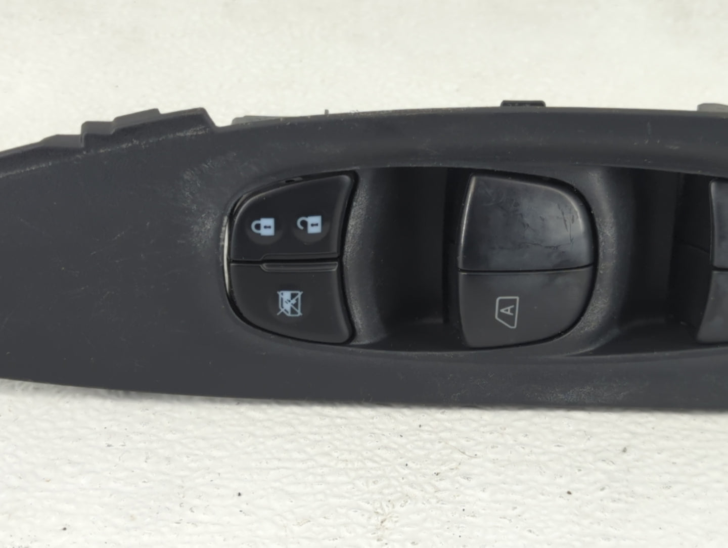 2017-2022 Nissan Rogue Sport Master Power Window Switch Replacement Driver Side Left P/N:25401 6MA0C Fits OEM Used Auto Part