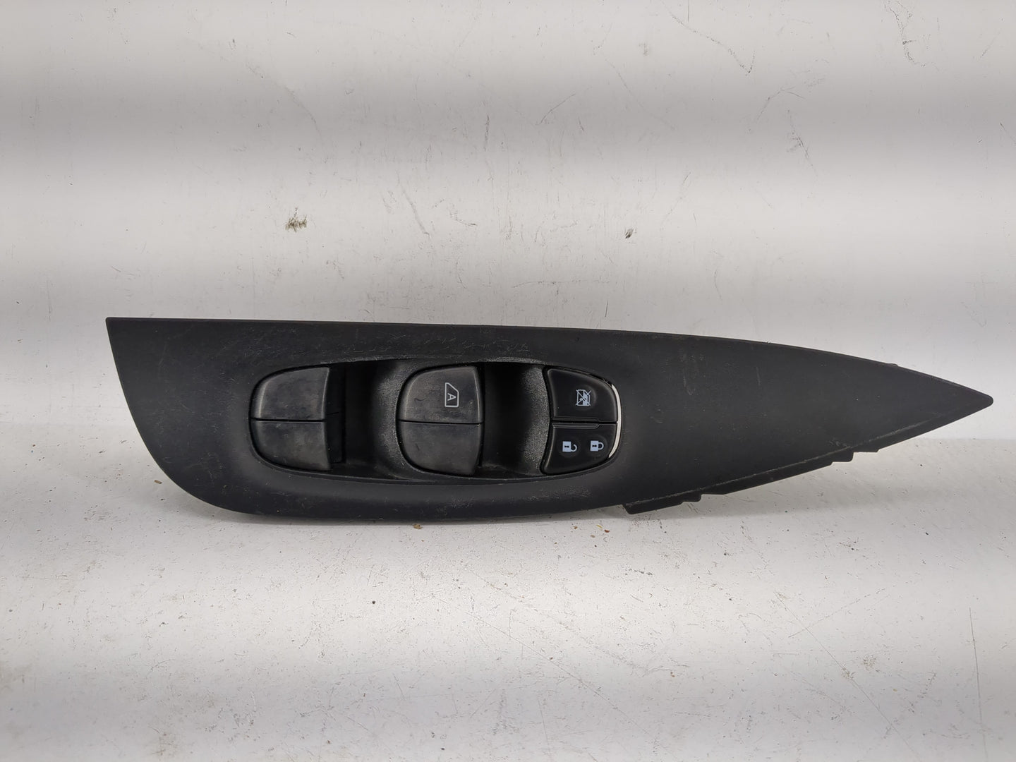 2017-2022 Nissan Rogue Sport Master Power Window Switch Replacement Driver Side Left P/N:25401 6MA0C Fits OEM Used Auto Part