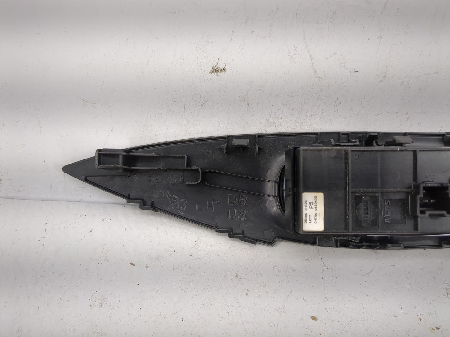 2017-2022 Nissan Rogue Sport Master Power Window Switch Replacement Driver Side Left P/N:25401 6MA0C Fits OEM Used Auto Part