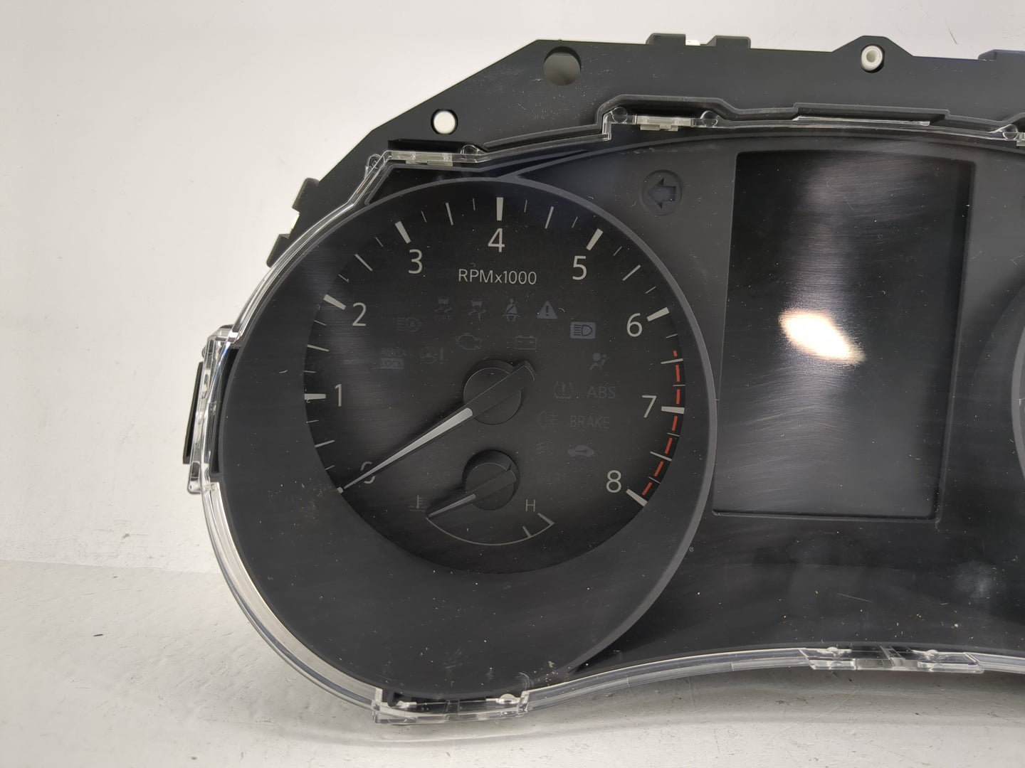 2017-2018 Nissan Rogue Sport Instrument Cluster Speedometer Gauges P/N:BA6MA1A Fits Fits 2017 2018 OEM Used Auto Parts - Oem