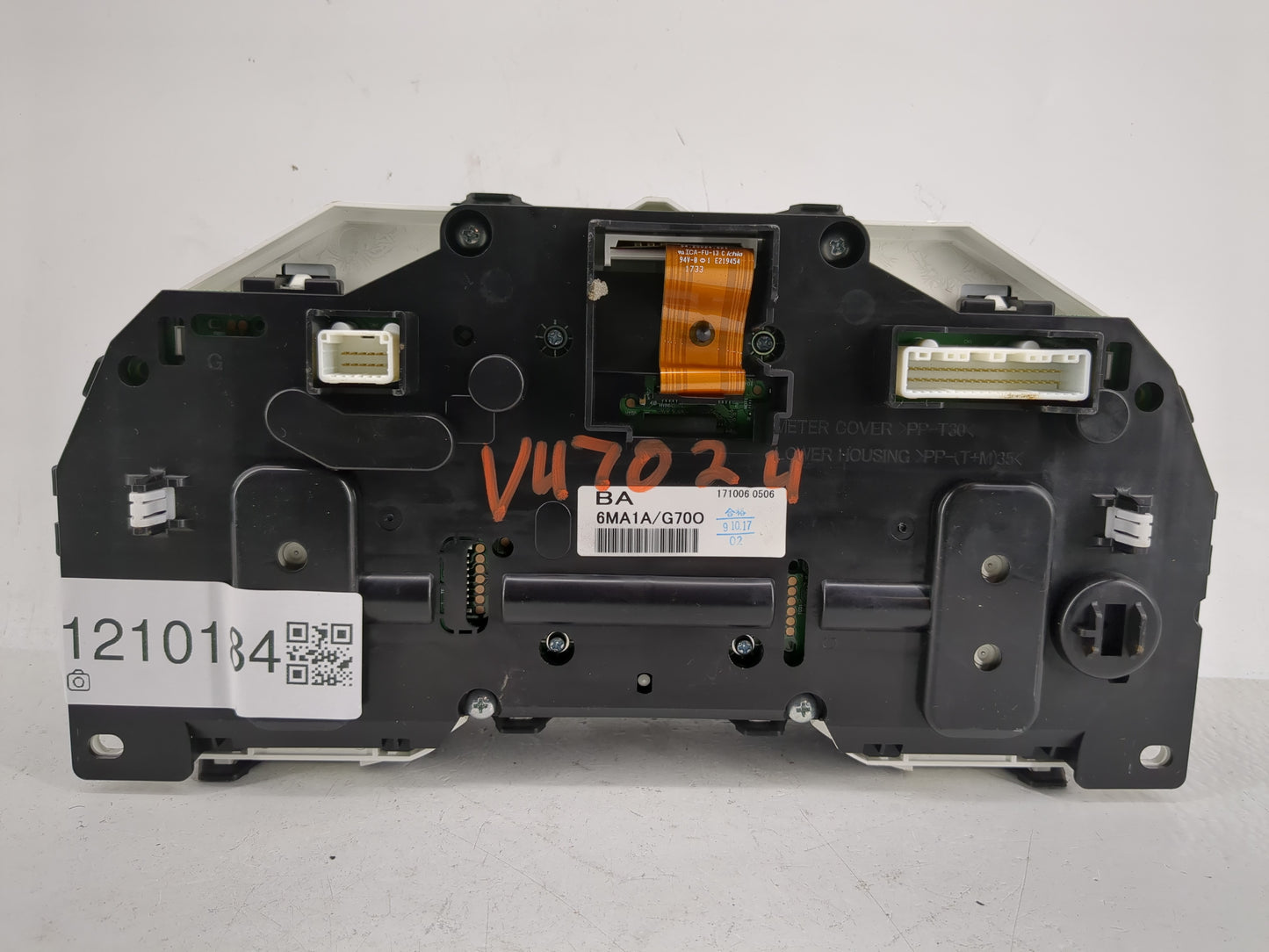 2017-2018 Nissan Rogue Sport Instrument Cluster Speedometer Gauges P/N:BA6MA1A Fits Fits 2017 2018 OEM Used Auto Parts - Oem