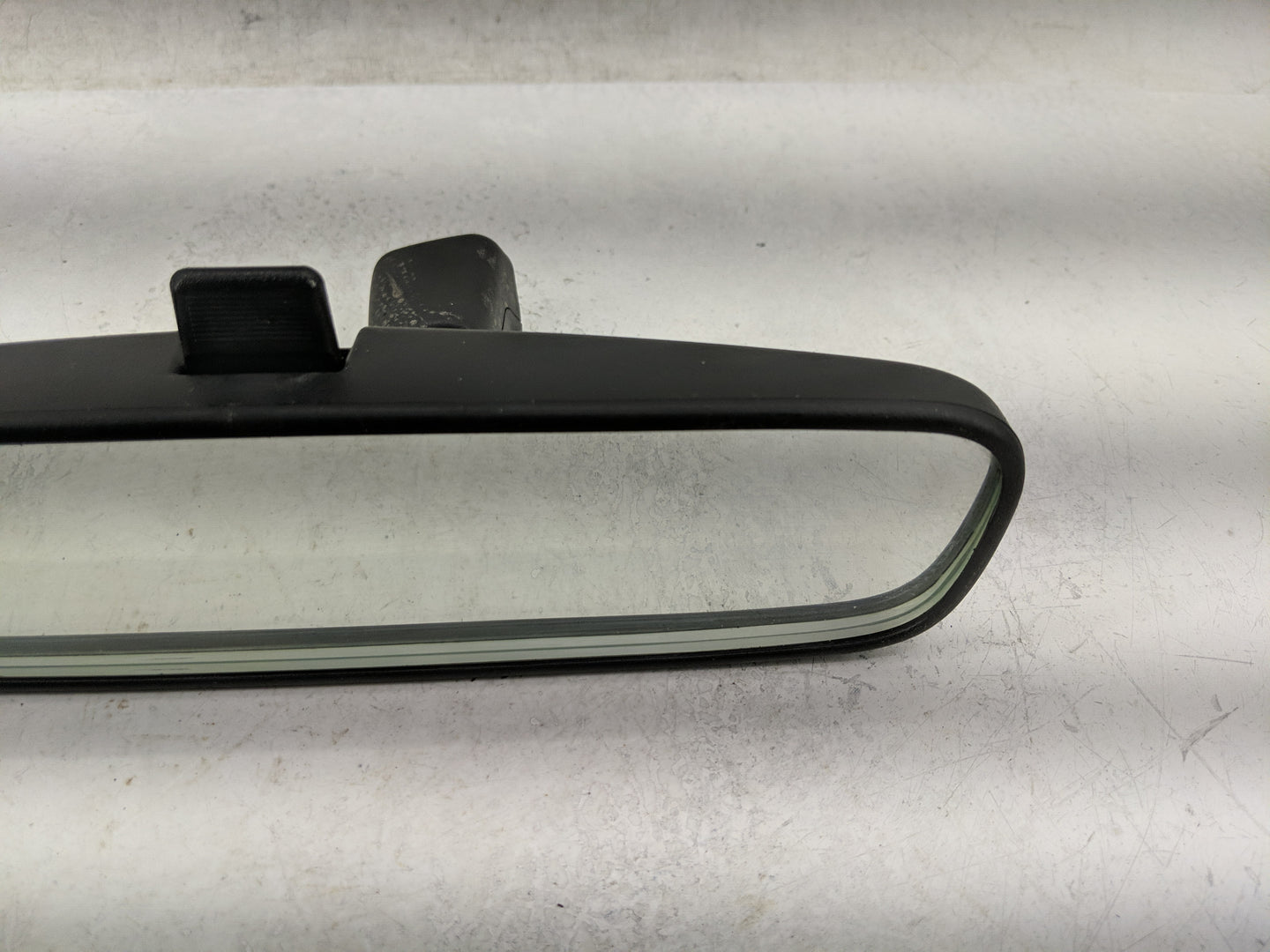 2017-2021 Nissan Rogue Sport Interior Rear View Mirror Replacement OEM P/N:E13010837 Fits OEM Used Auto Parts - Oemusedautop