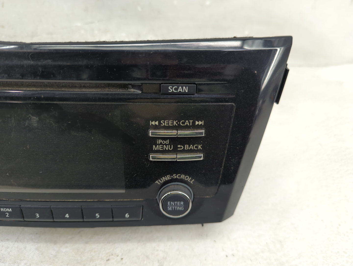 2017-2018 Nissan Rogue Sport Radio AM FM Cd Player Receiver Replacement P/N:28185 6MA0A Fits Fits 2017 2018 OEM Used Auto Pa