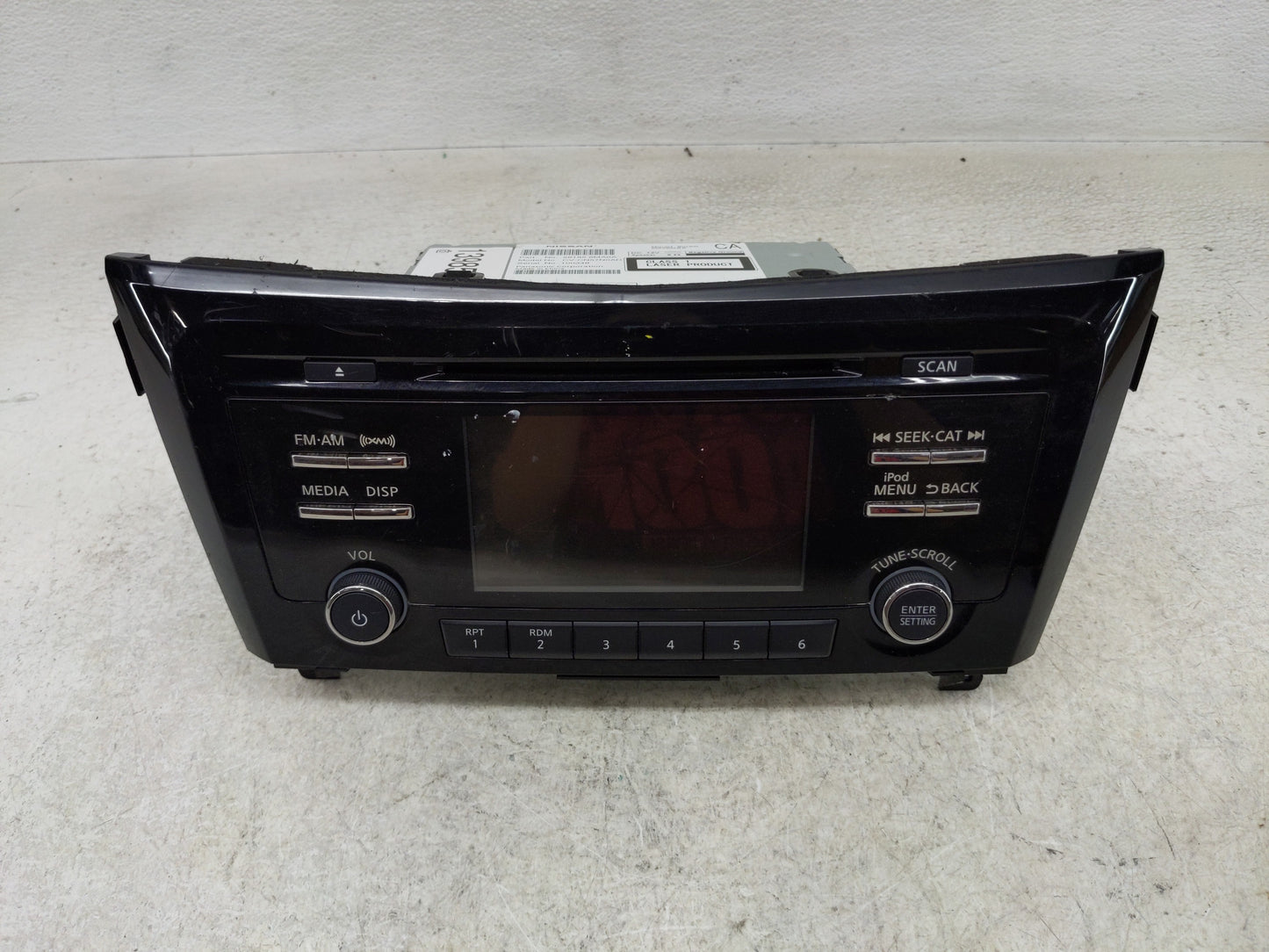 2017-2018 Nissan Rogue Sport Radio AM FM Cd Player Receiver Replacement P/N:28185 6MA0A Fits Fits 2017 2018 OEM Used Auto Pa