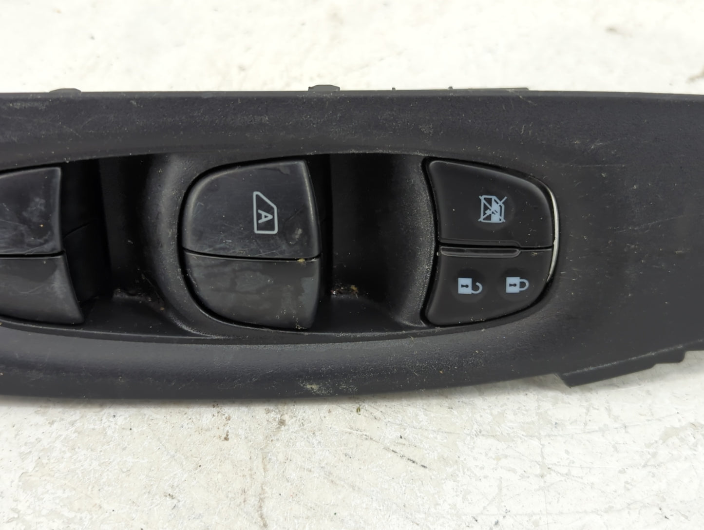 2017-2020 Nissan Rogue Sport Master Power Window Switch Replacement Driver Side Left P/N:254014BA5A Fits OEM Used Auto Parts