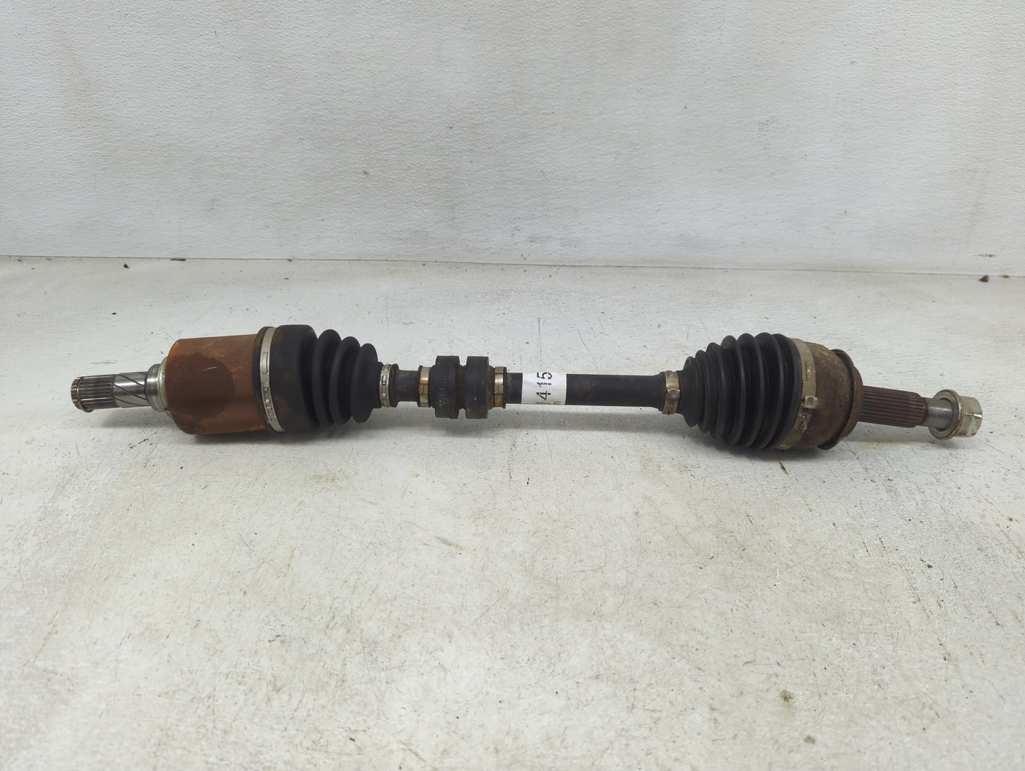 2017-2019 Nissan Rogue Sport Axle Shaft Front Driver Cv C/v - Oemusedautoparts1.com
