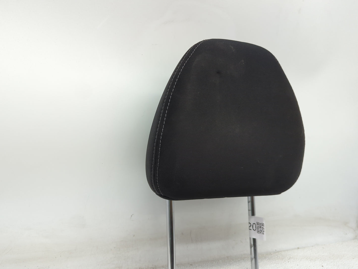 2017 Nissan Rogue Sport Headrest Head Rest Front Driver Seat Black - Oemusedautoparts1.com