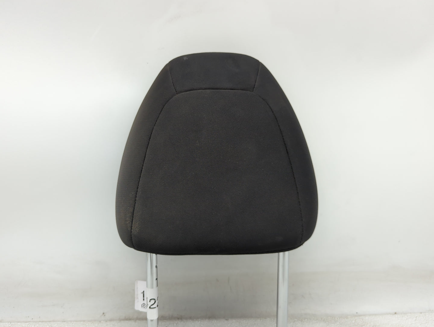 2017 Nissan Rogue Sport Headrest Head Rest Front Driver Seat Black - Oemusedautoparts1.com