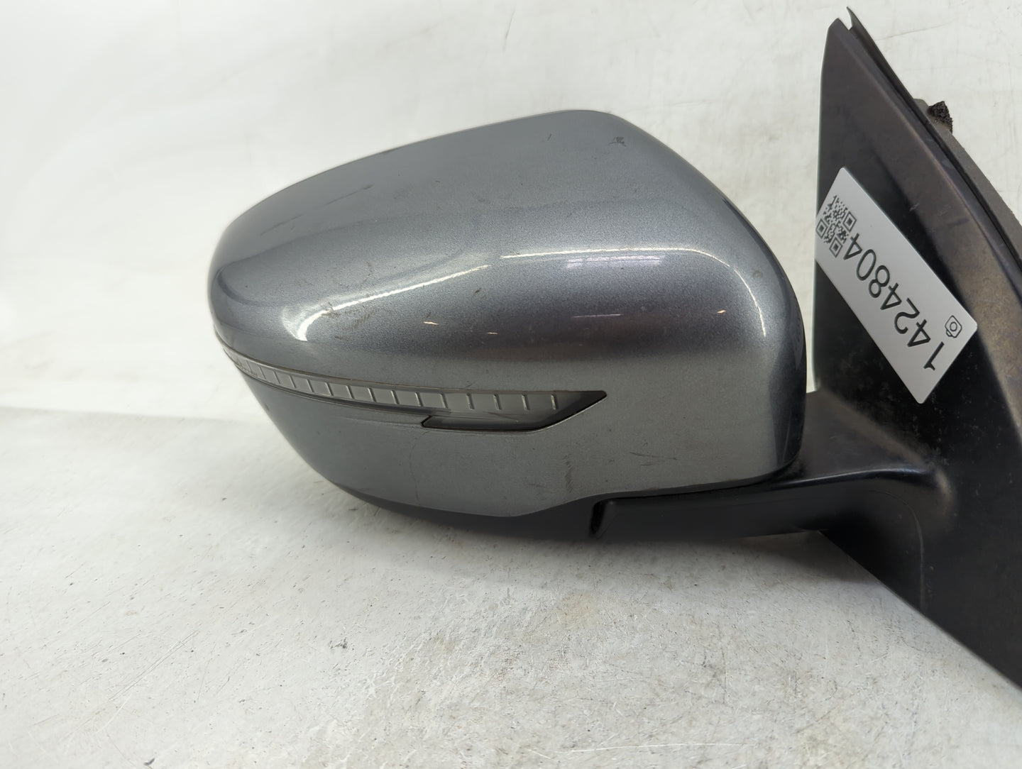 2017-2022 Nissan Rogue Sport Passenger Side View Mirror - Right Door Mirror OEM Used - Oemusedautoparts1.com