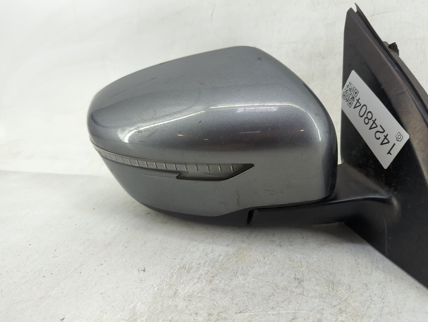 2017-2022 Nissan Rogue Sport Passenger Side View Mirror - Right Door Mirror OEM Used - Oemusedautoparts1.com