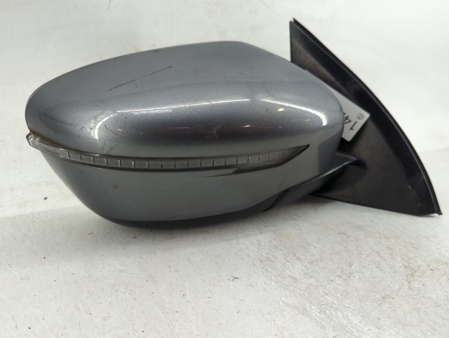 2017-2022 Nissan Rogue Sport Passenger Side View Mirror - Right Door Mirror OEM Used - Oemusedautoparts1.com
