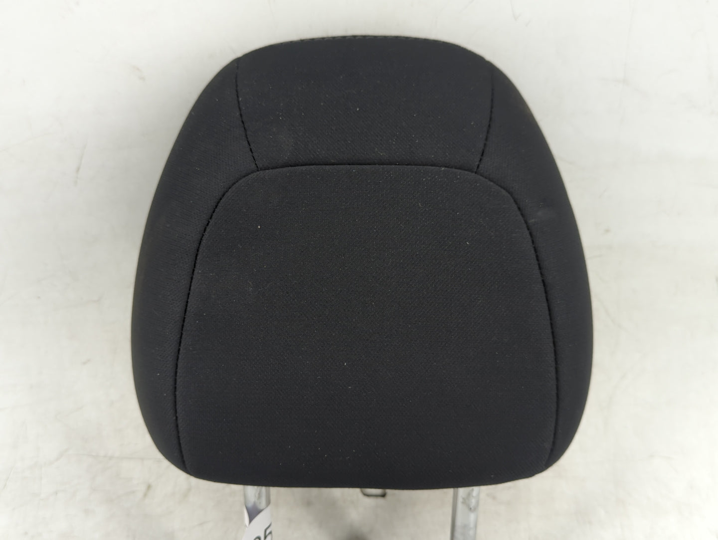 2017 Nissan Rogue Sport Headrest Head Rest Front Driver Seat Black - Oemusedautoparts1.com